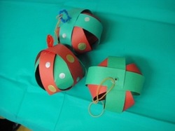 Christmas crafts.jpeg